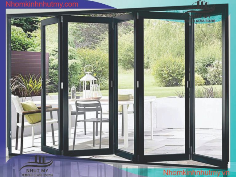 Cửa đi mở xếp gấp 5 cánh